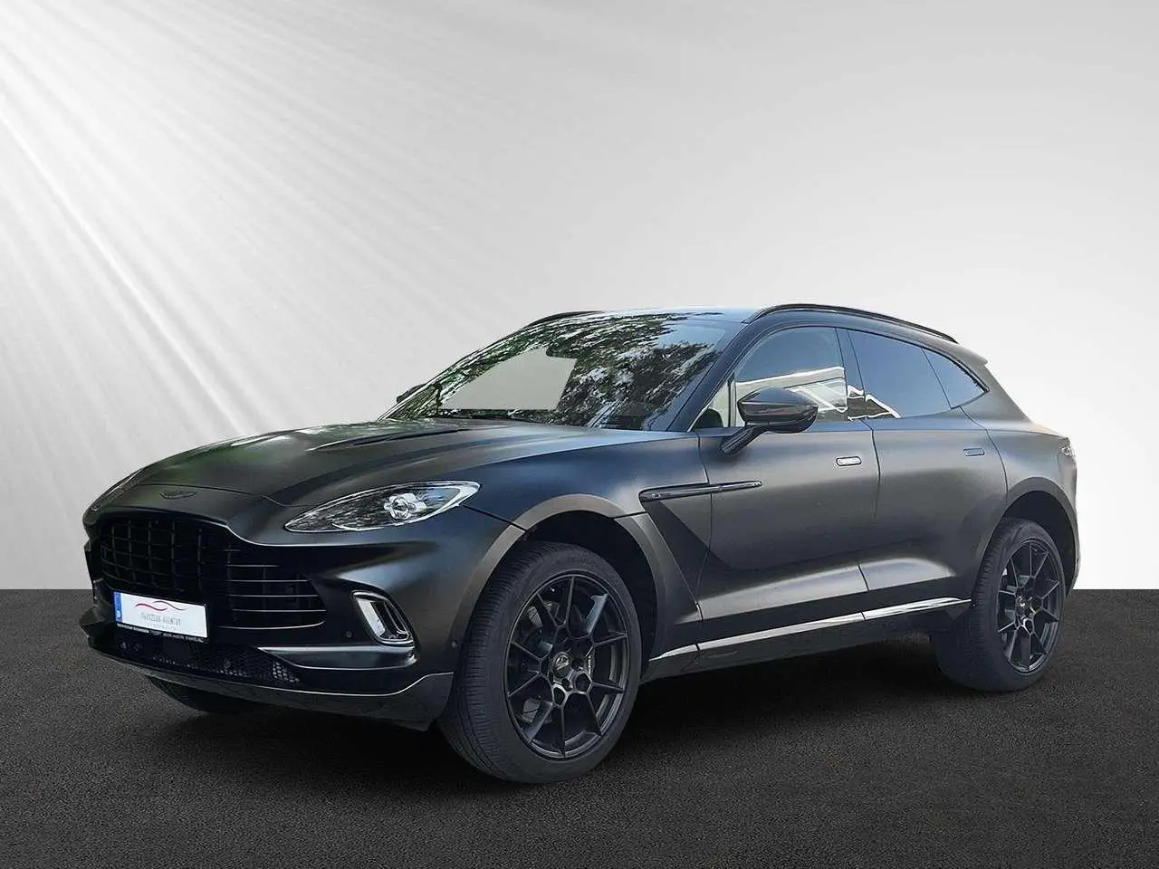 Photo 1 : Aston Martin Dbx 2021 Petrol