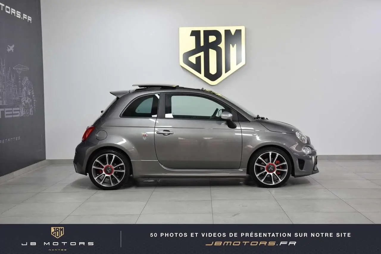 Photo 1 : Abarth 595 2017 Petrol