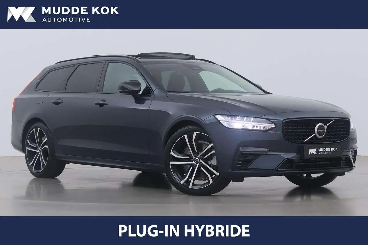 Photo 1 : Volvo V90 2024 Hybride