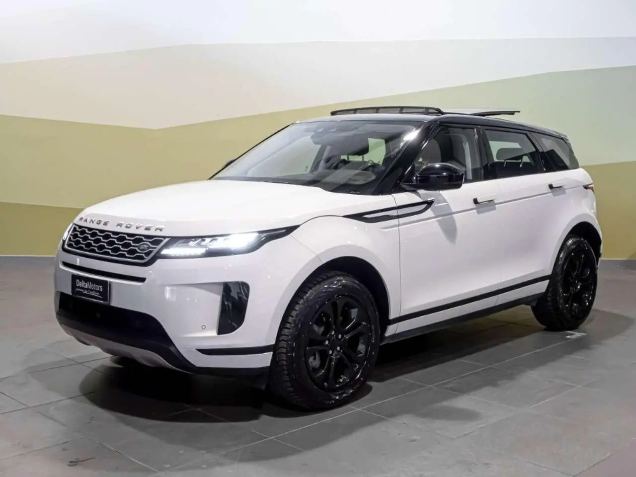 Photo 1 : Land Rover Range Rover Evoque 2019 Hybrid