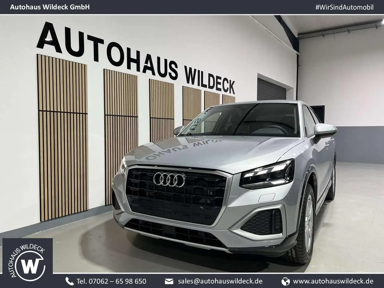 Photo 1 : Audi Q2 2024 Petrol