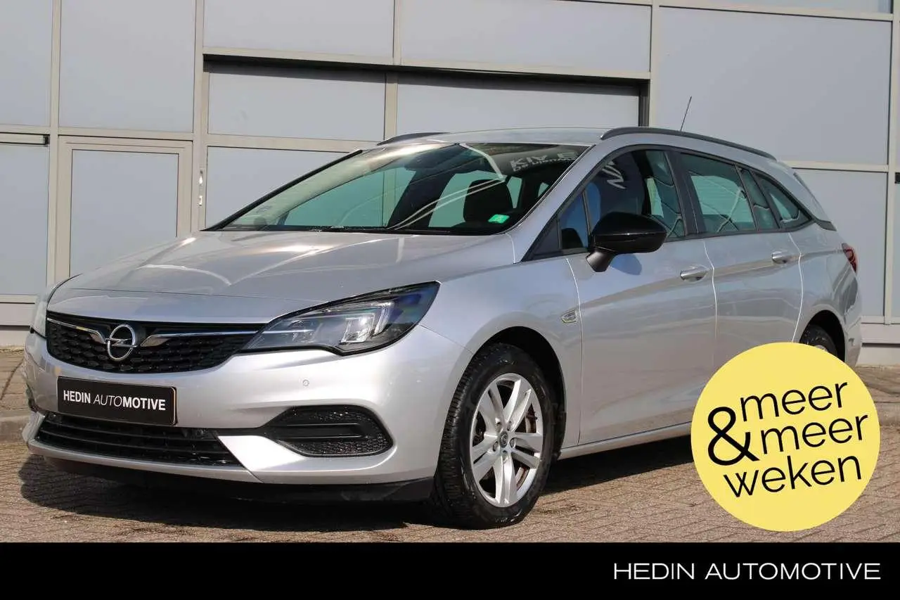 Photo 1 : Opel Astra 2021 Petrol