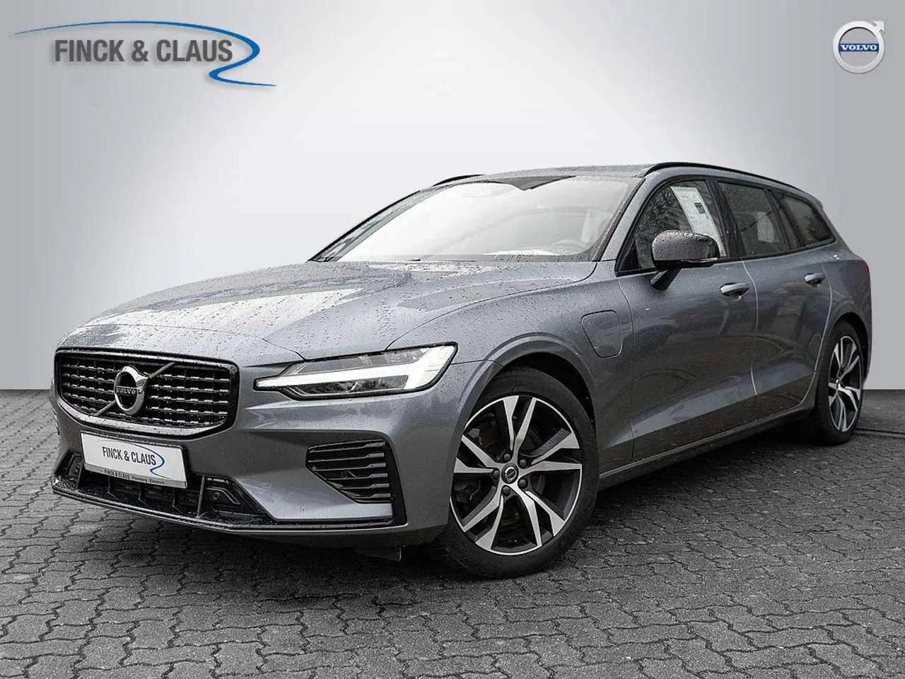 Photo 1 : Volvo V60 2021 Hybride