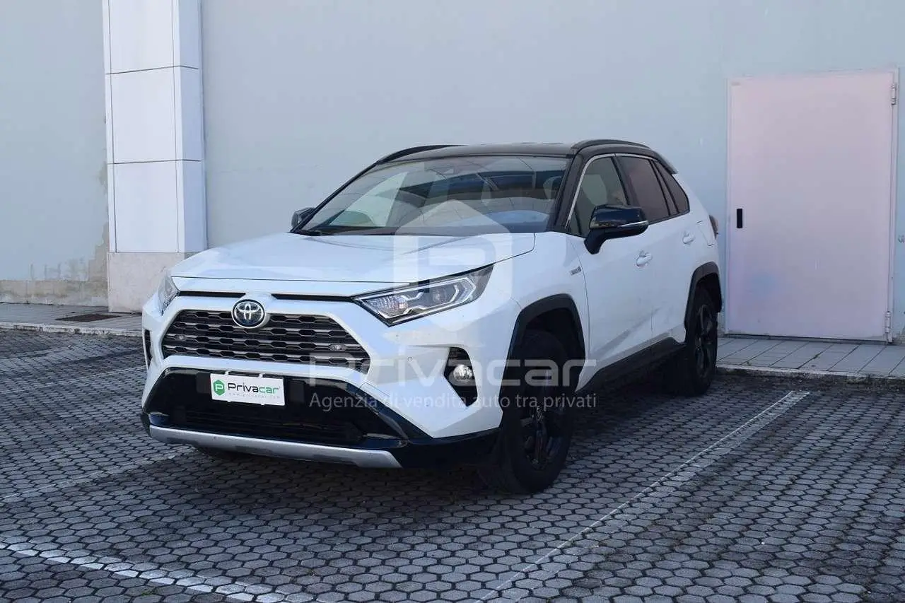 Photo 1 : Toyota Rav4 2021 Hybride