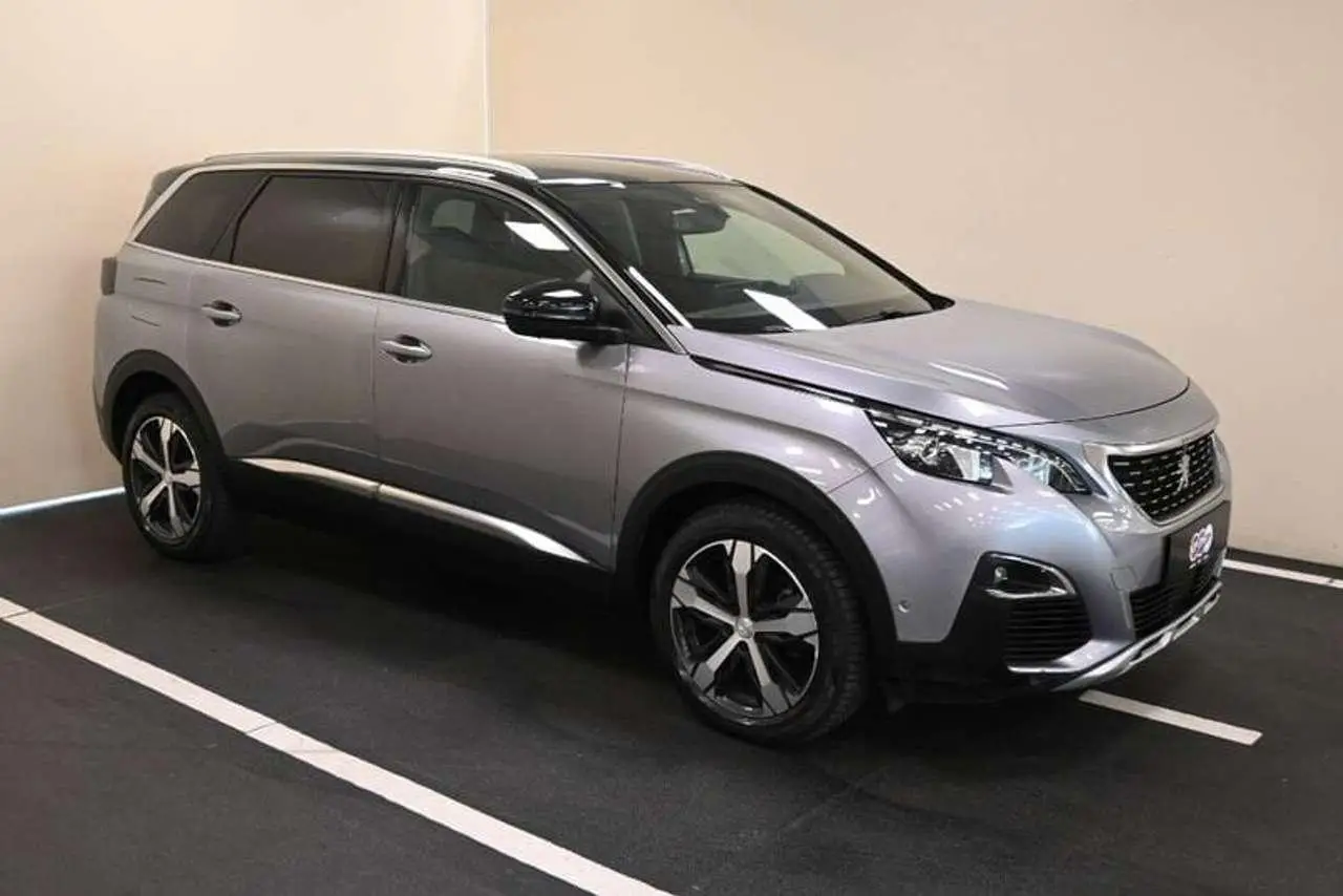 Photo 1 : Peugeot 5008 2017 Diesel