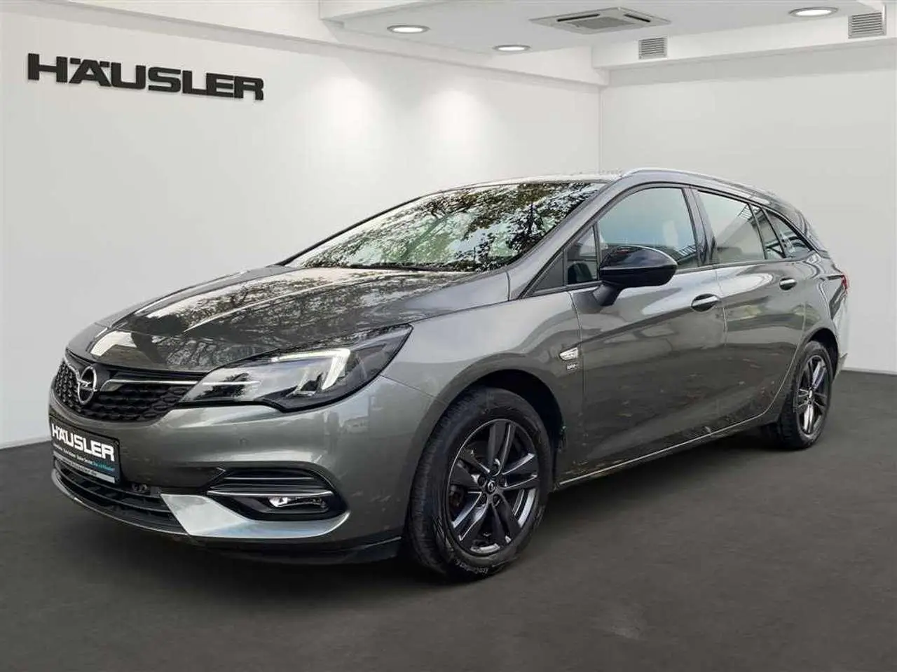 Photo 1 : Opel Astra 2020 Essence