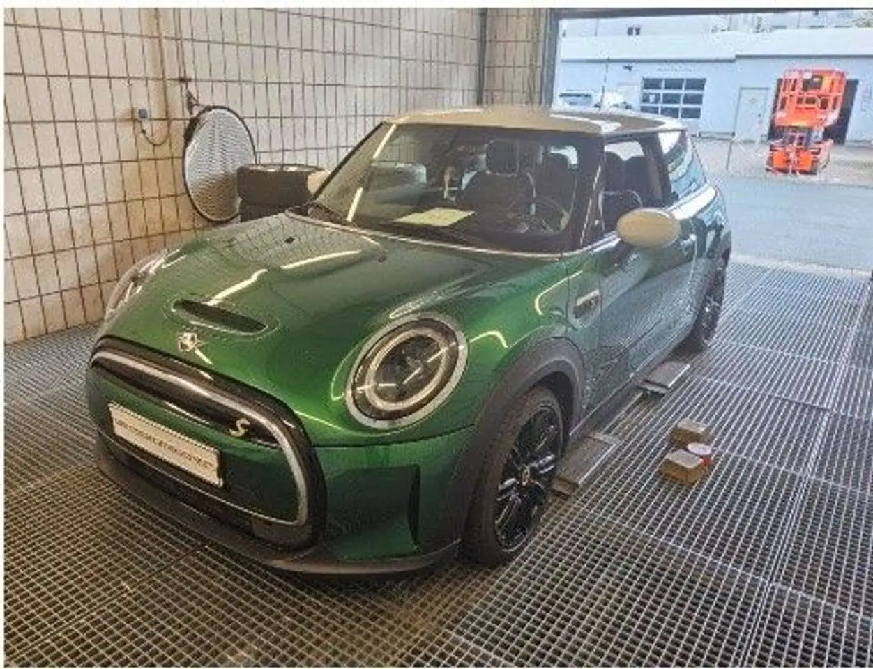 Photo 1 : Mini Cooper 2021 Électrique