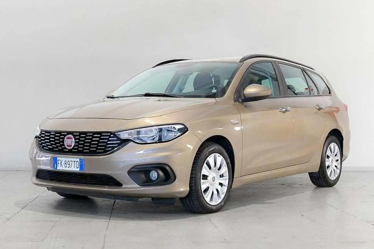 Photo 1 : Fiat Tipo 2017 Diesel