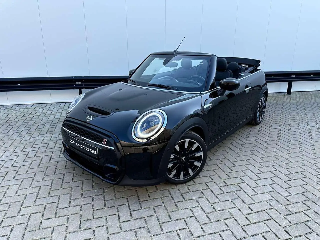 Photo 1 : Mini Cooper 2022 Essence