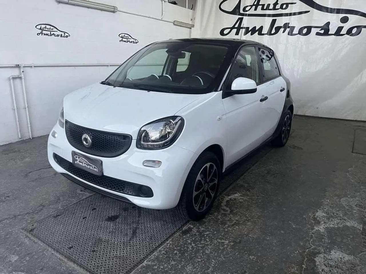 Photo 1 : Smart Forfour 2015 Essence