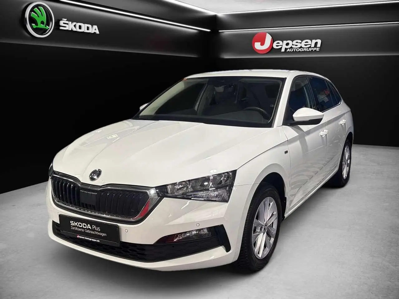 Photo 1 : Skoda Scala 2024 Petrol