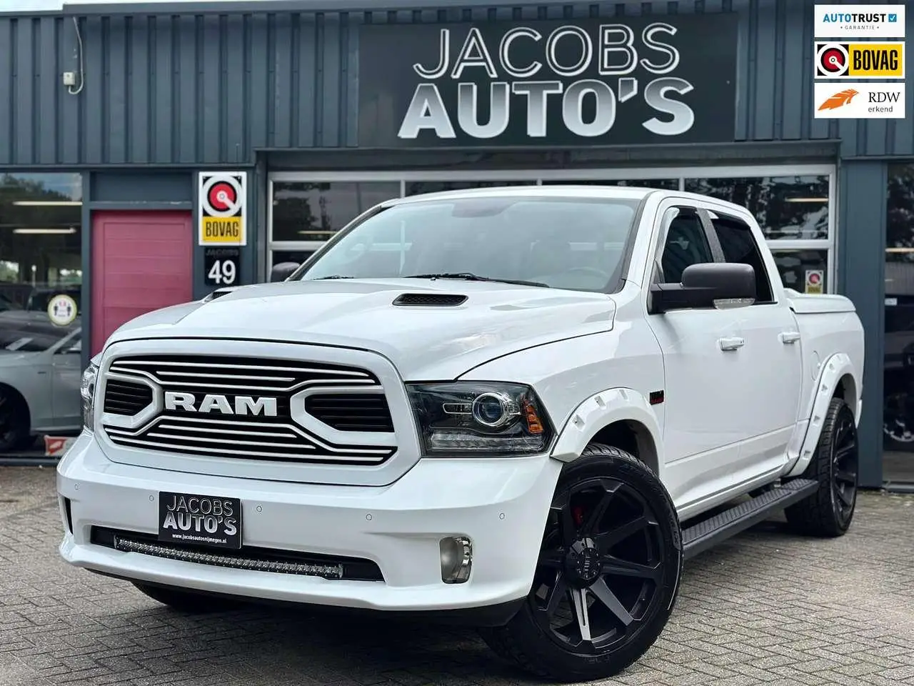 Photo 1 : Dodge Ram 2018 LPG