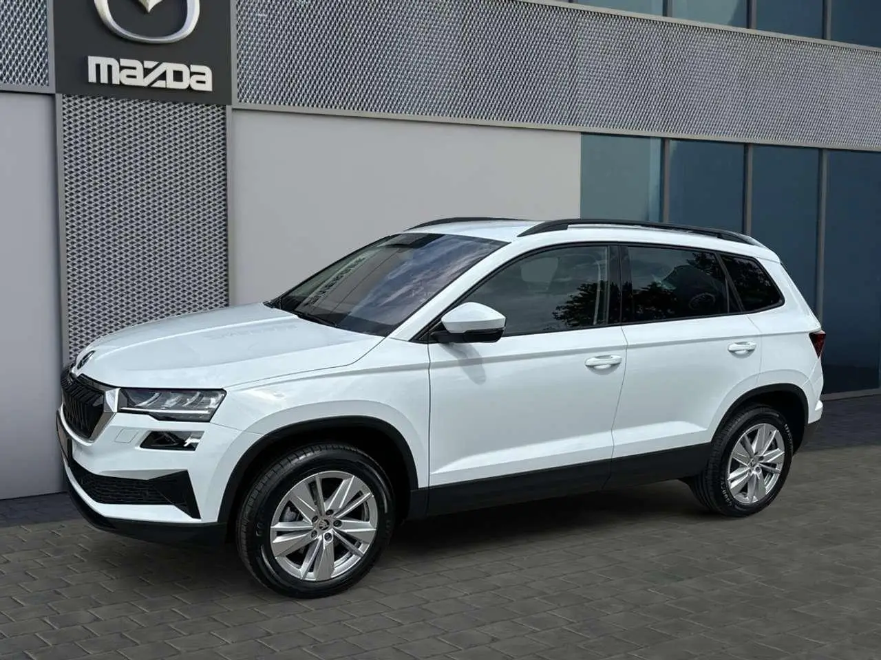 Photo 1 : Skoda Karoq 2024 Petrol