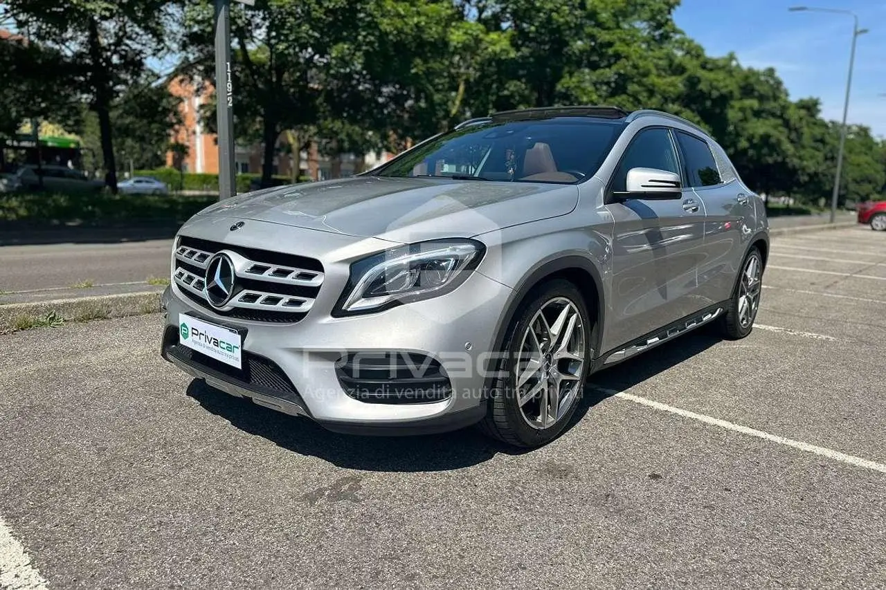 Photo 1 : Mercedes-benz Classe Gla 2017 Essence