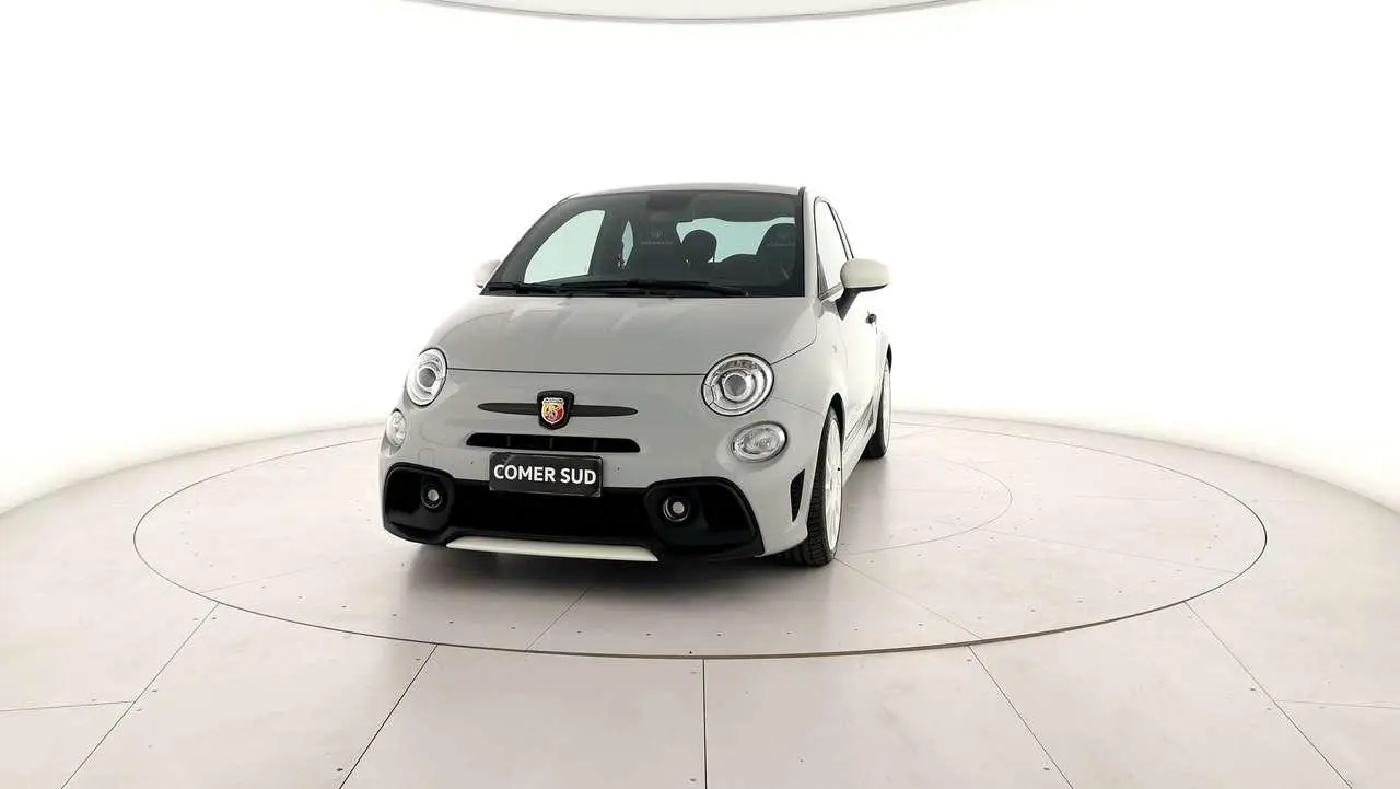 Photo 1 : Abarth 695 2022 Petrol