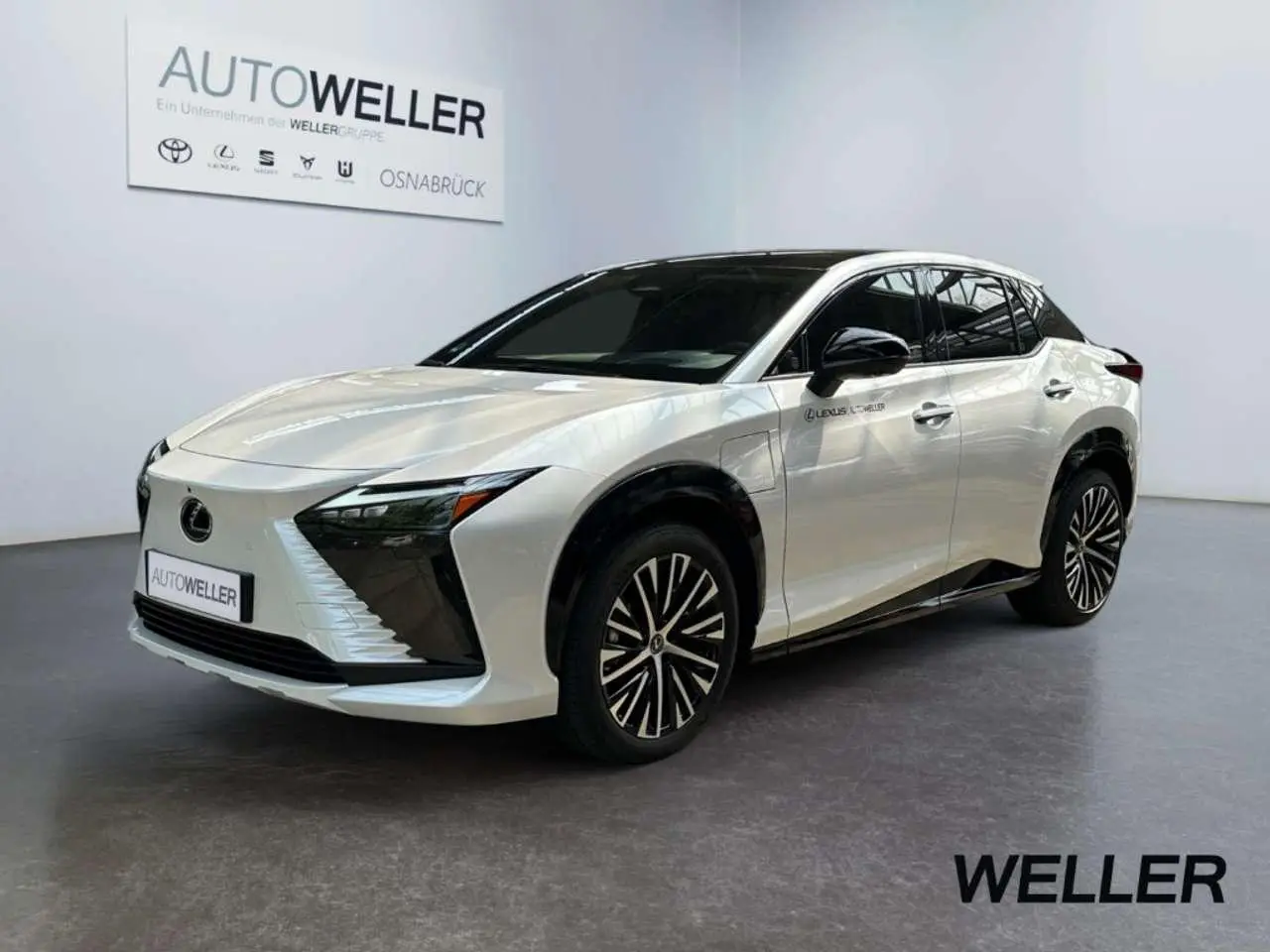 Photo 1 : Lexus Rz 2024 Electric