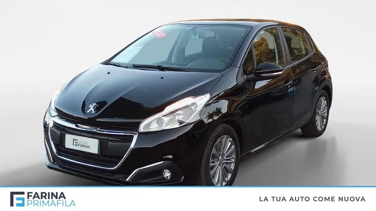 Photo 1 : Peugeot 208 2017 Diesel