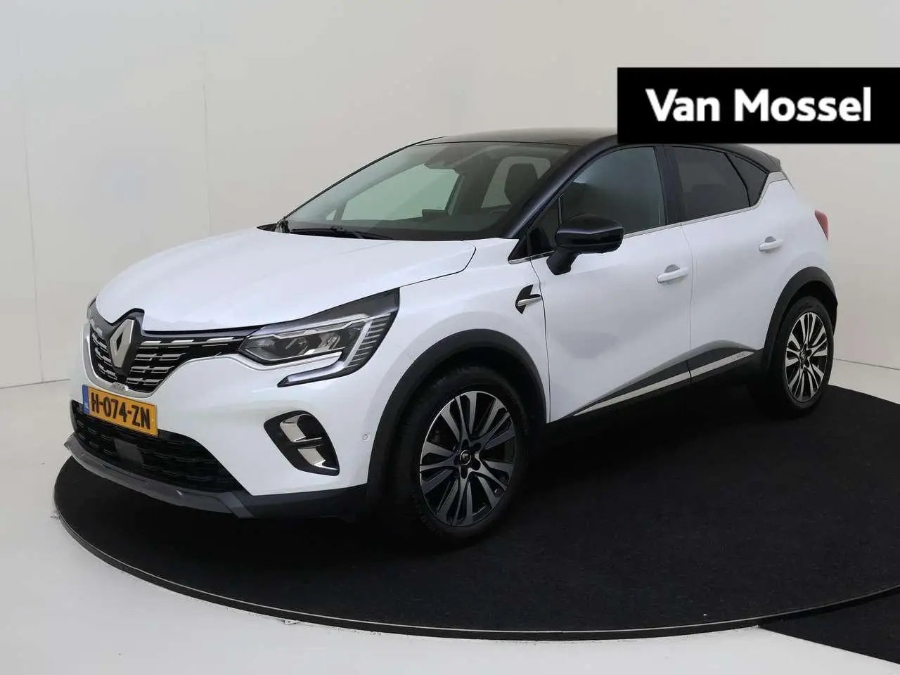 Photo 1 : Renault Captur 2020 Essence