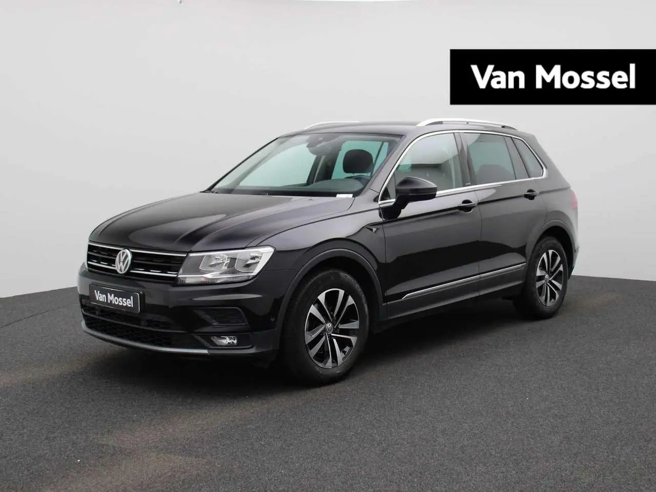 Photo 1 : Volkswagen Tiguan 2019 Essence