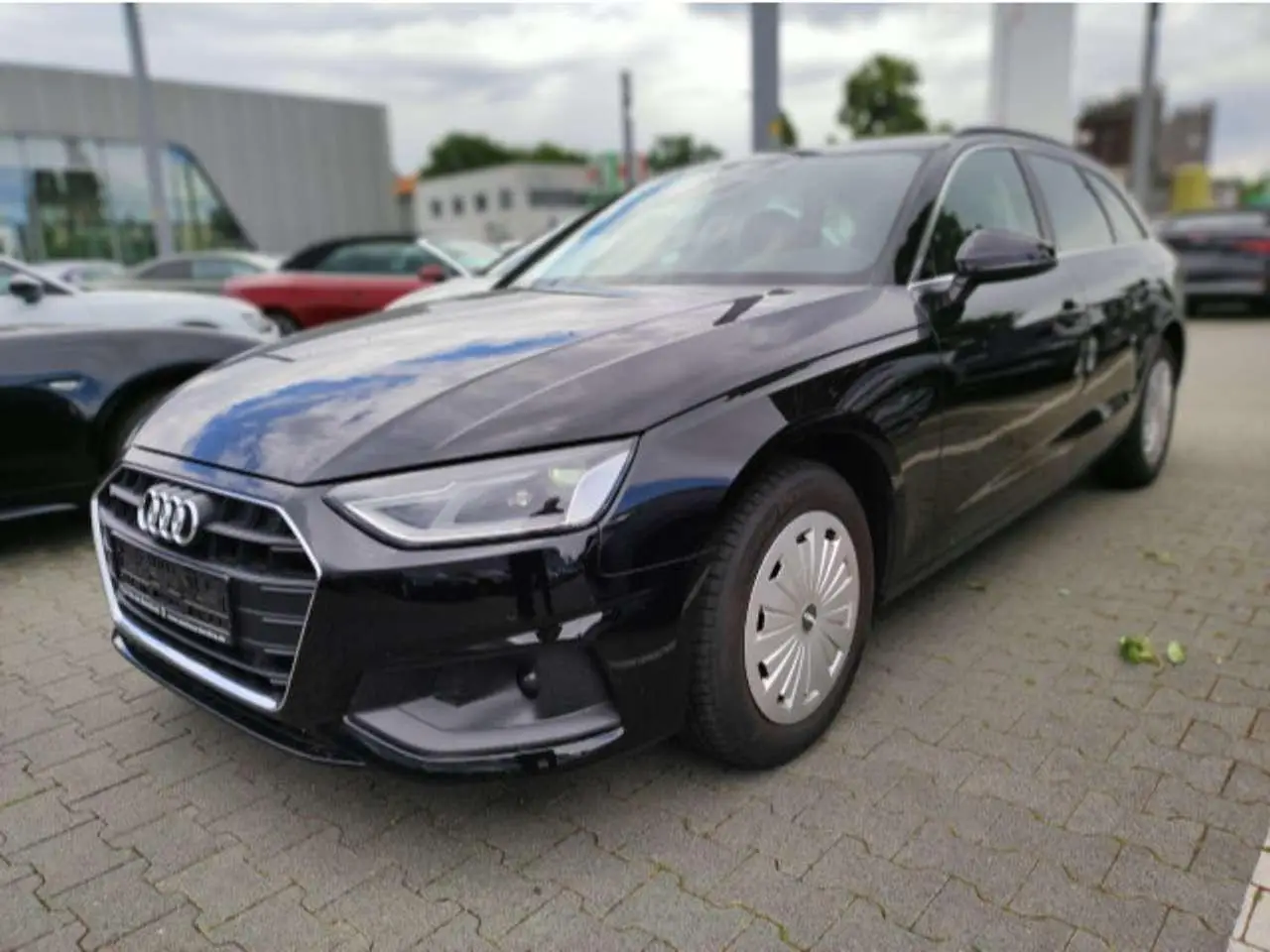 Photo 1 : Audi A4 2023 Diesel