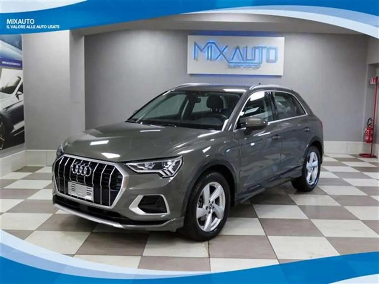 Photo 1 : Audi Q3 2019 Essence