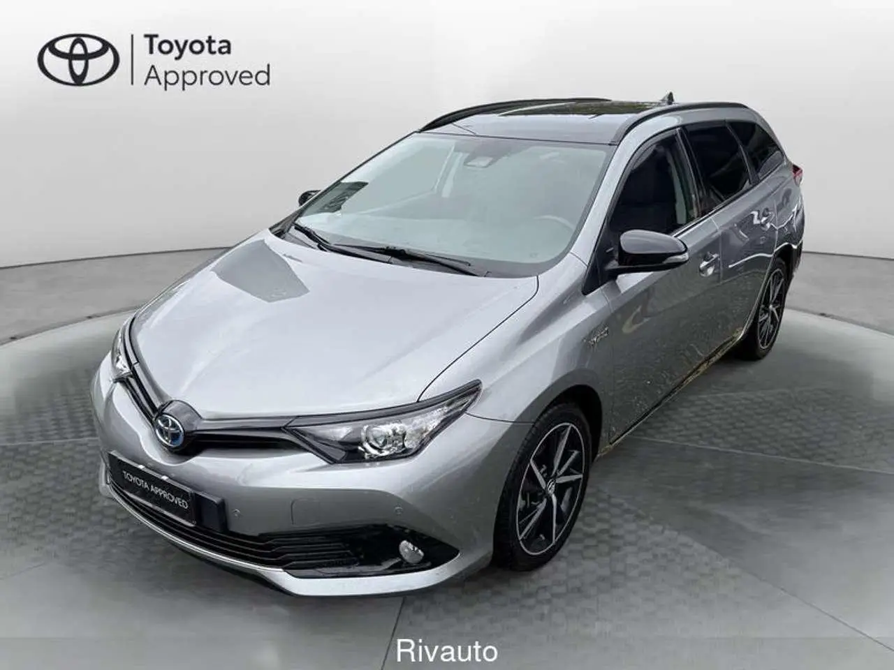 Photo 1 : Toyota Auris 2018 Hybrid