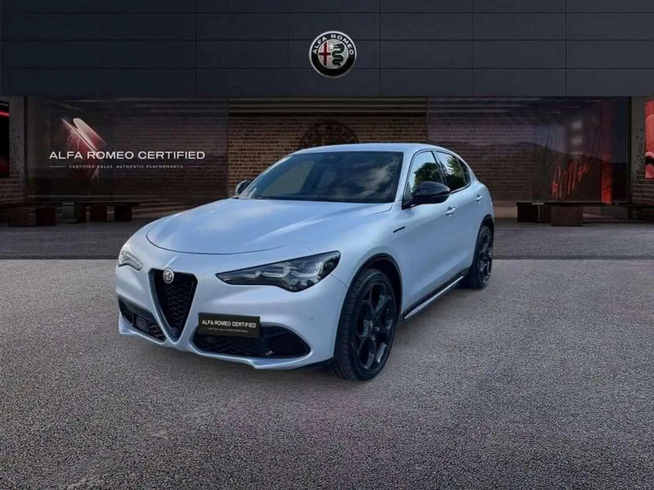 Photo 1 : Alfa Romeo Stelvio 2023 Diesel