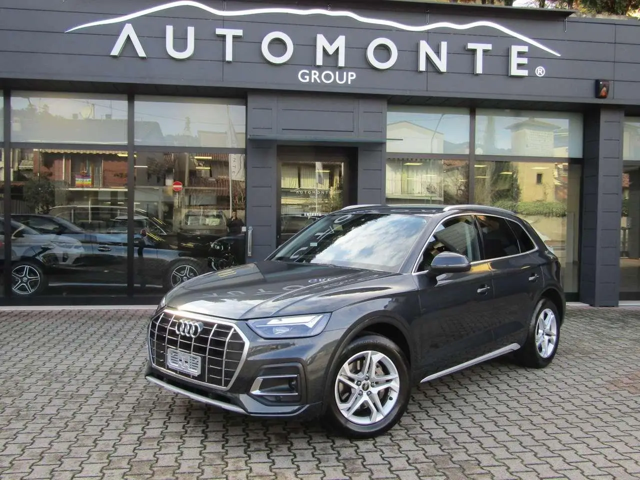 Photo 1 : Audi Q5 2022 Diesel