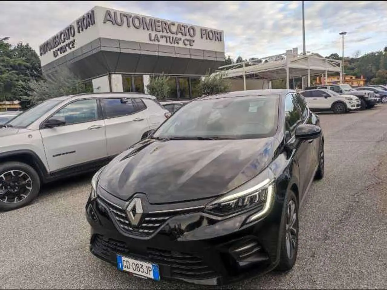 Photo 1 : Renault Clio 2021 Hybrid