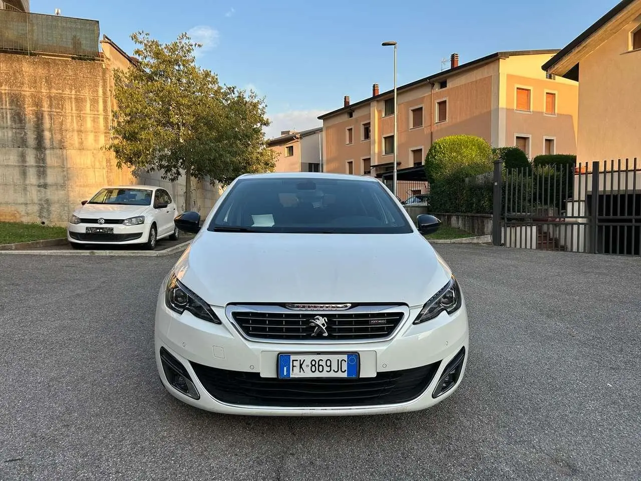 Photo 1 : Peugeot 308 2017 Diesel