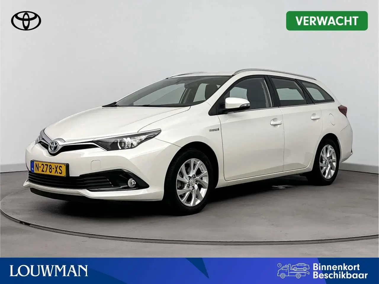 Photo 1 : Toyota Auris 2016 Hybrid