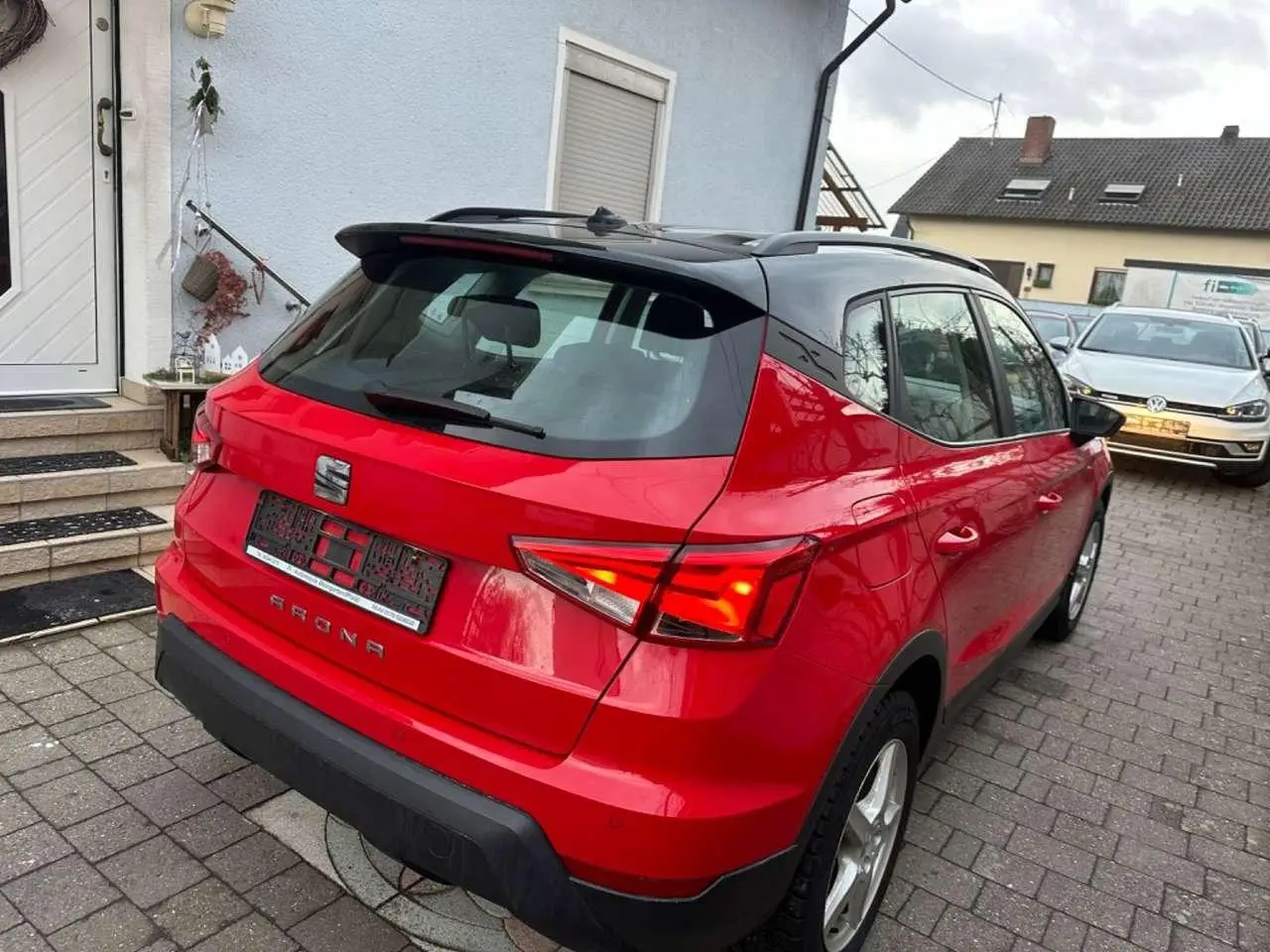 Photo 1 : Seat Arona 2021 Petrol