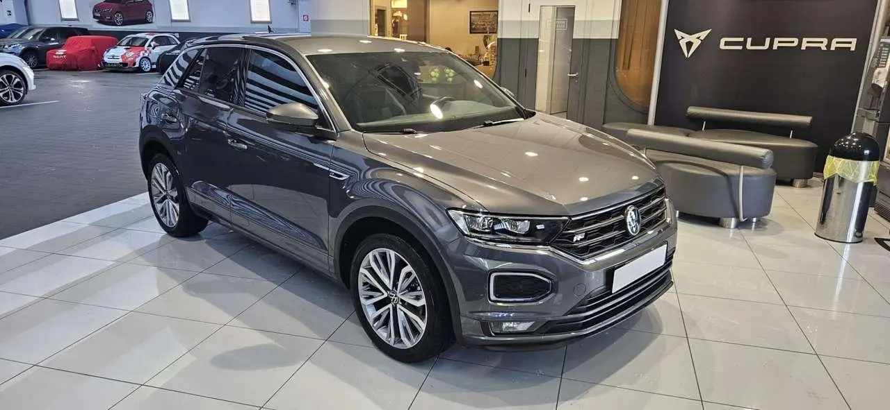 Photo 1 : Volkswagen T-roc 2021 Essence