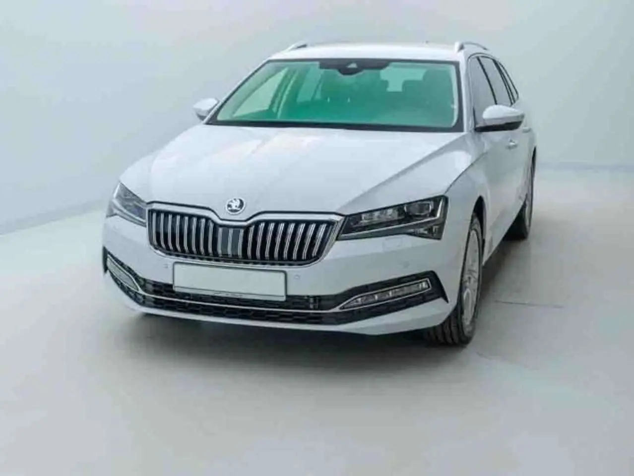 Photo 1 : Skoda Superb 2024 Diesel