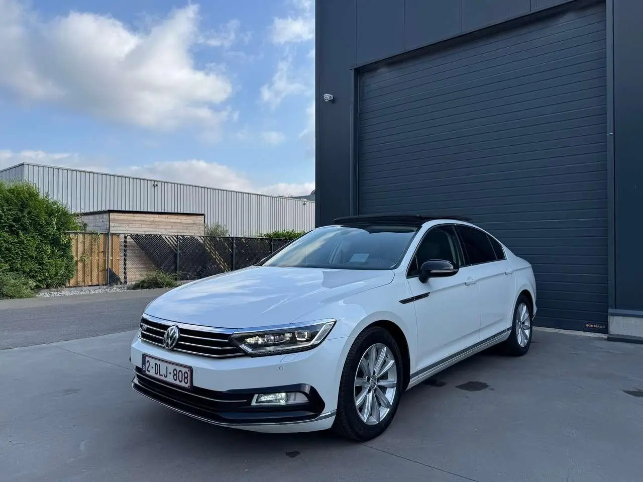 Photo 1 : Volkswagen Passat 2016 Diesel