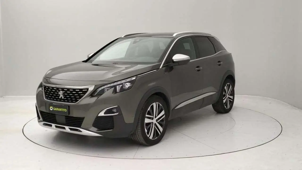 Photo 1 : Peugeot 3008 2019 Diesel