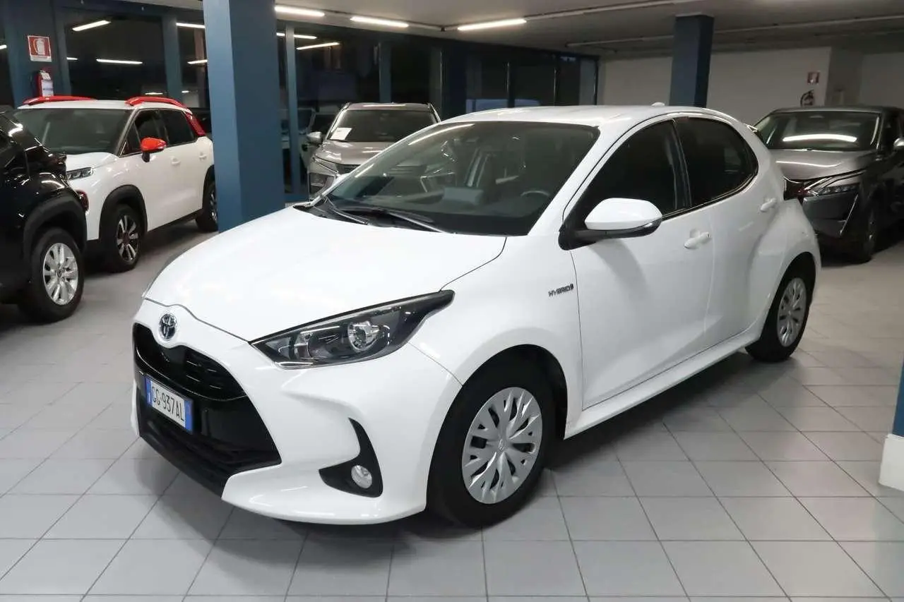 Photo 1 : Toyota Yaris 2021 Hybride