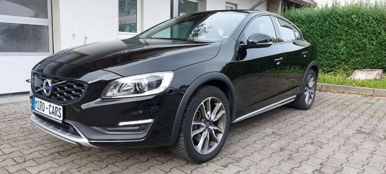 Photo 1 : Volvo S60 2016 Diesel