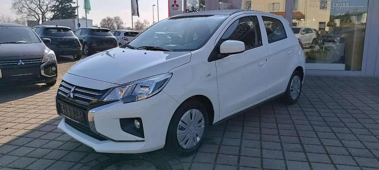 Photo 1 : Mitsubishi Space Star 2024 Petrol