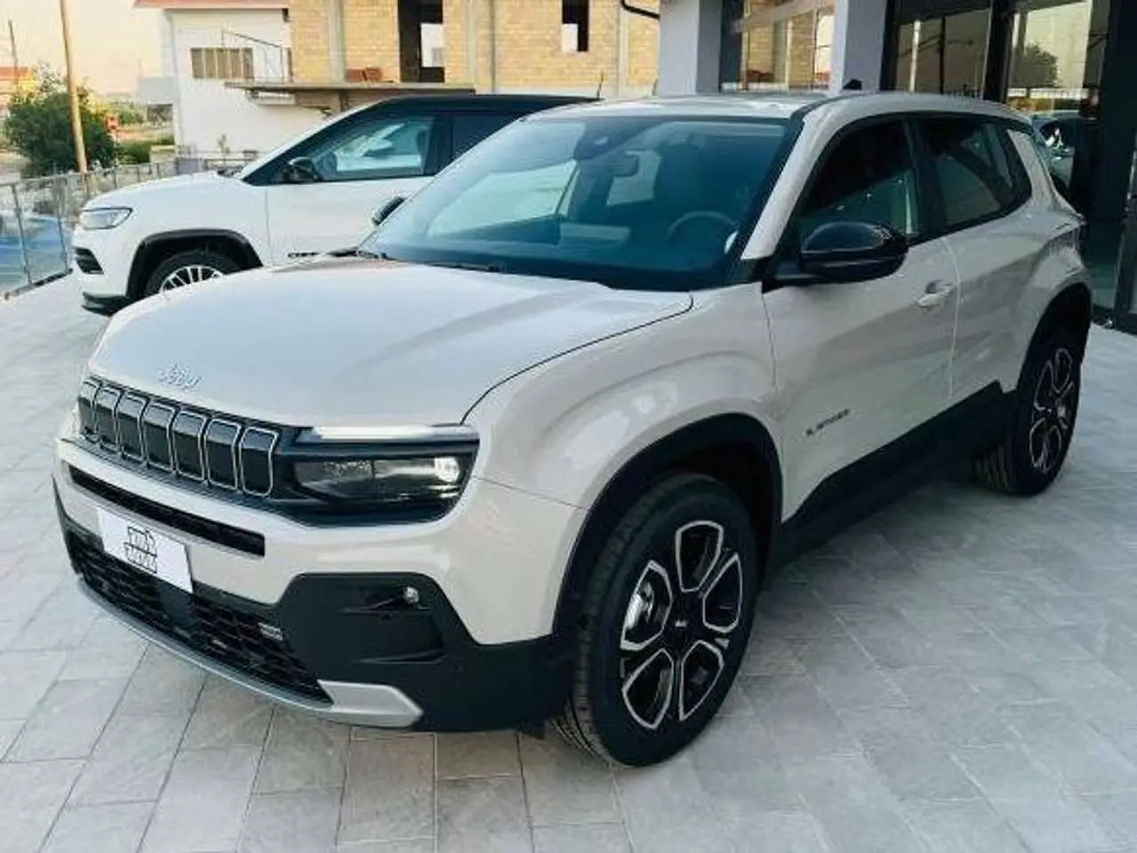 Photo 1 : Jeep Avenger 2024 Petrol