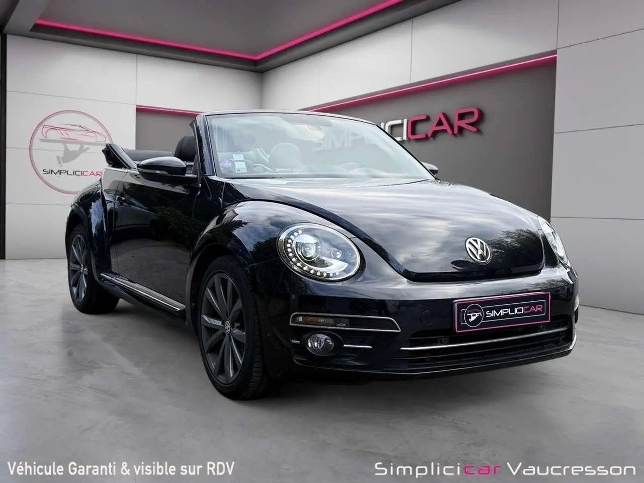 Photo 1 : Volkswagen New Beetle 2018 Petrol