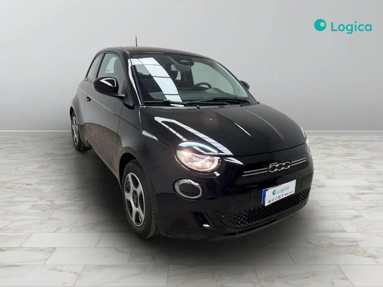 Photo 1 : Fiat 500 2021 Électrique