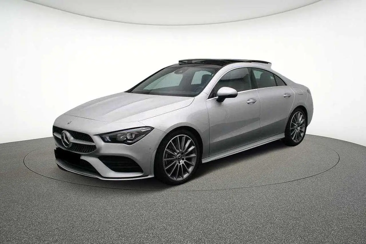 Photo 1 : Mercedes-benz Classe Cla 2024 Essence