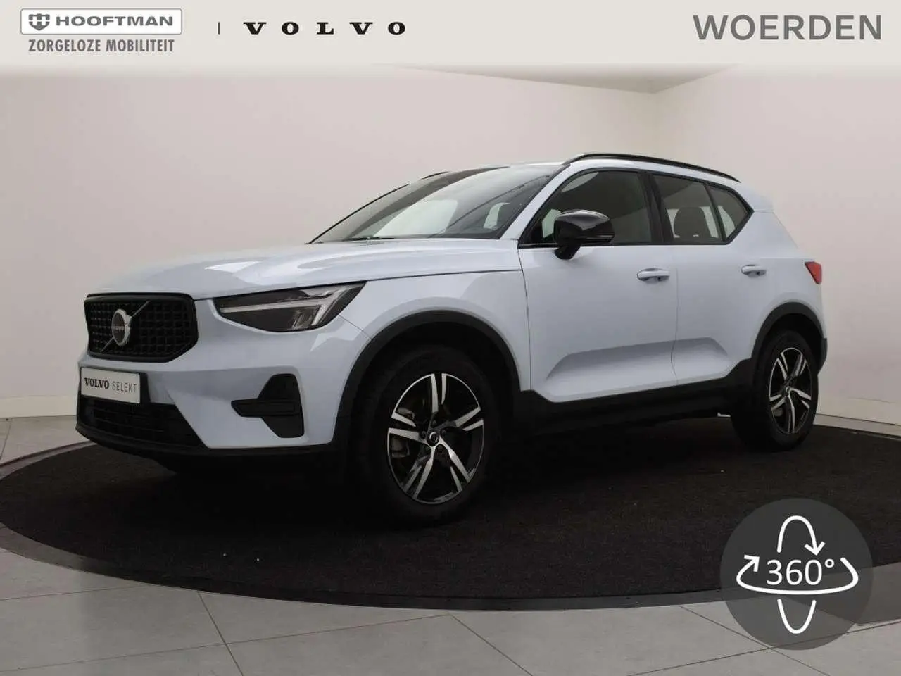 Photo 1 : Volvo Xc40 2024 Petrol