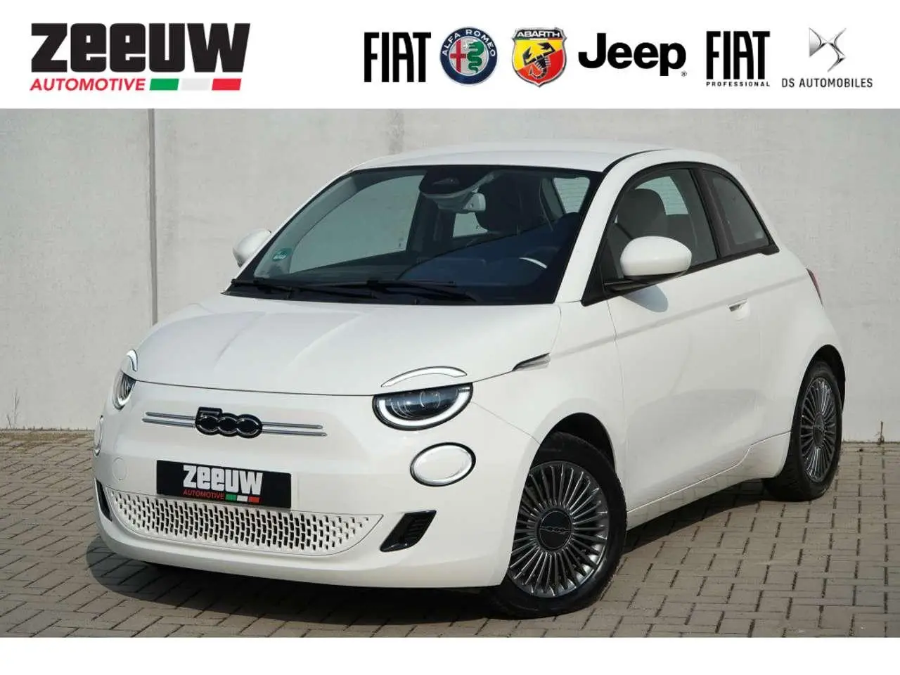 Photo 1 : Fiat 500 2022 Électrique