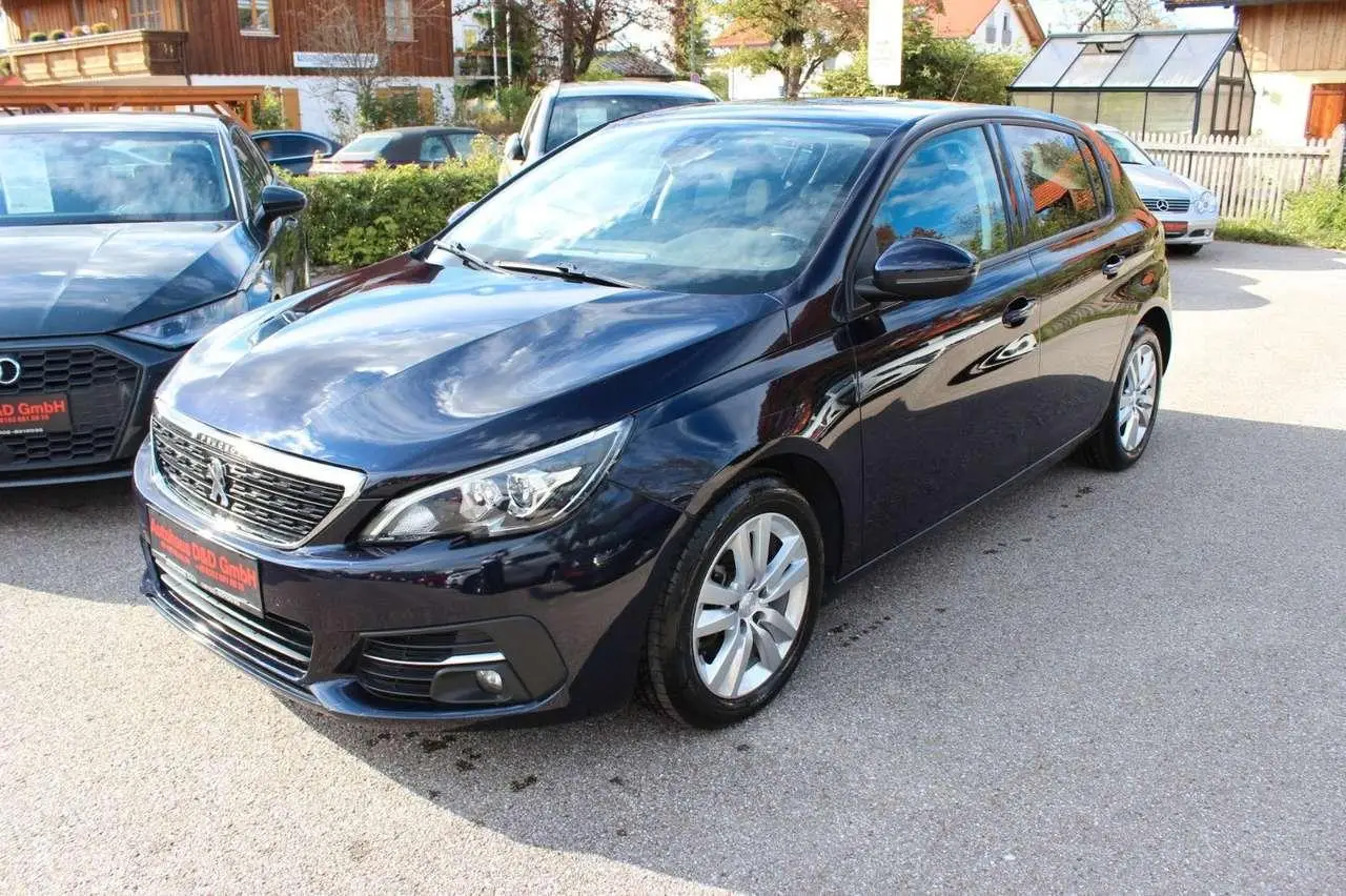 Photo 1 : Peugeot 308 2019 Petrol