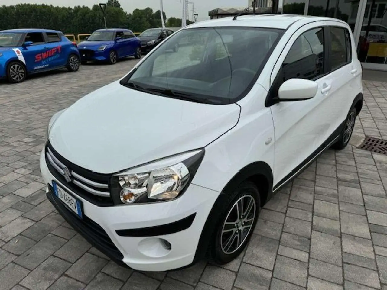 Photo 1 : Suzuki Celerio 2016 Petrol