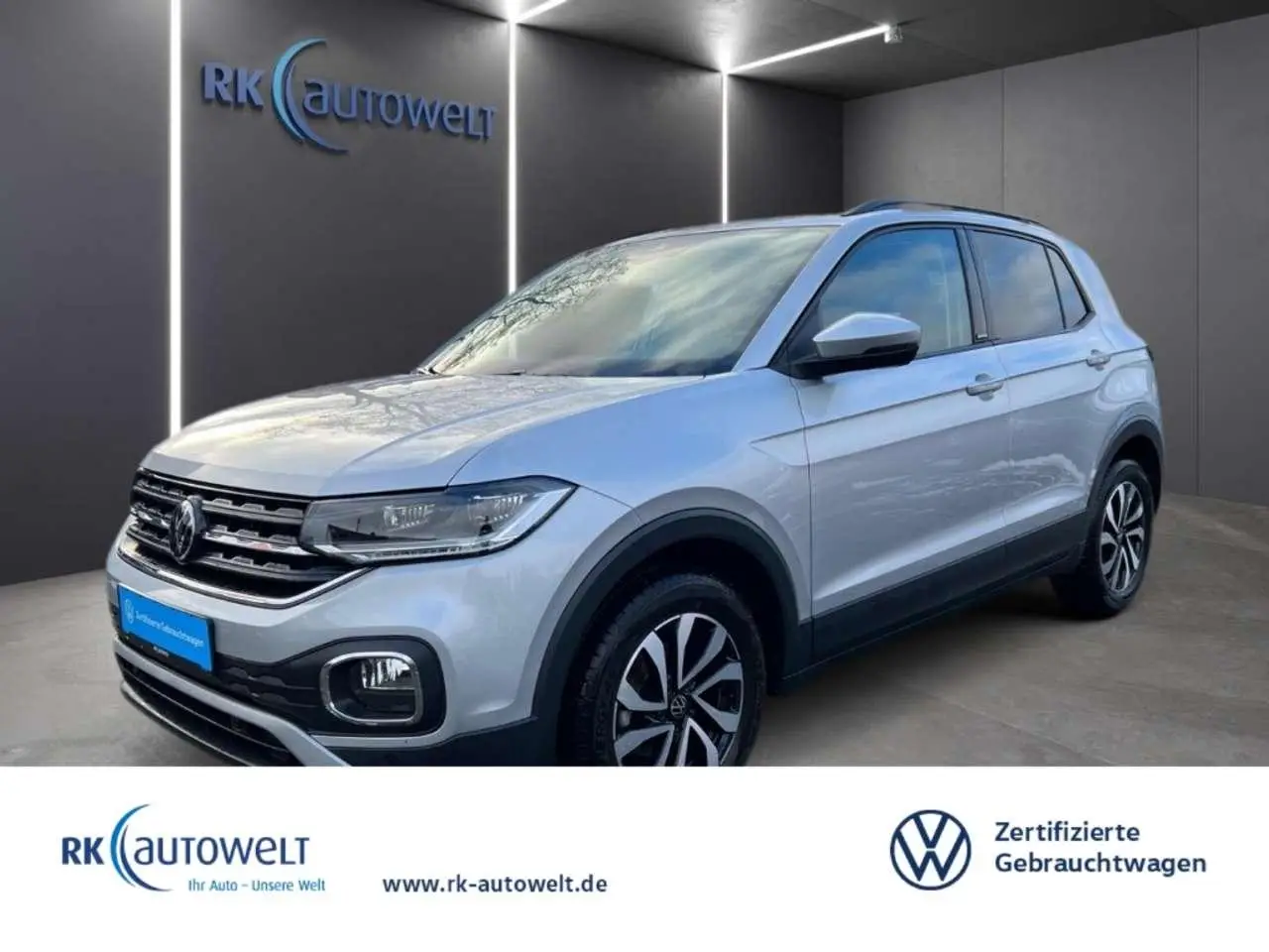 Photo 1 : Volkswagen T-cross 2022 Essence