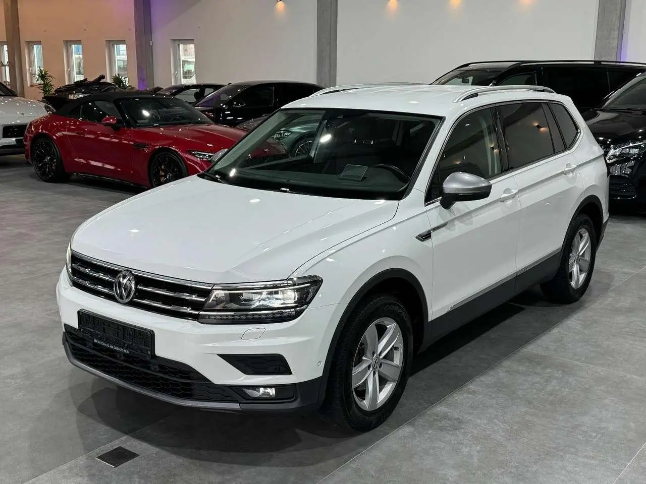 Photo 1 : Volkswagen Tiguan 2019 Diesel