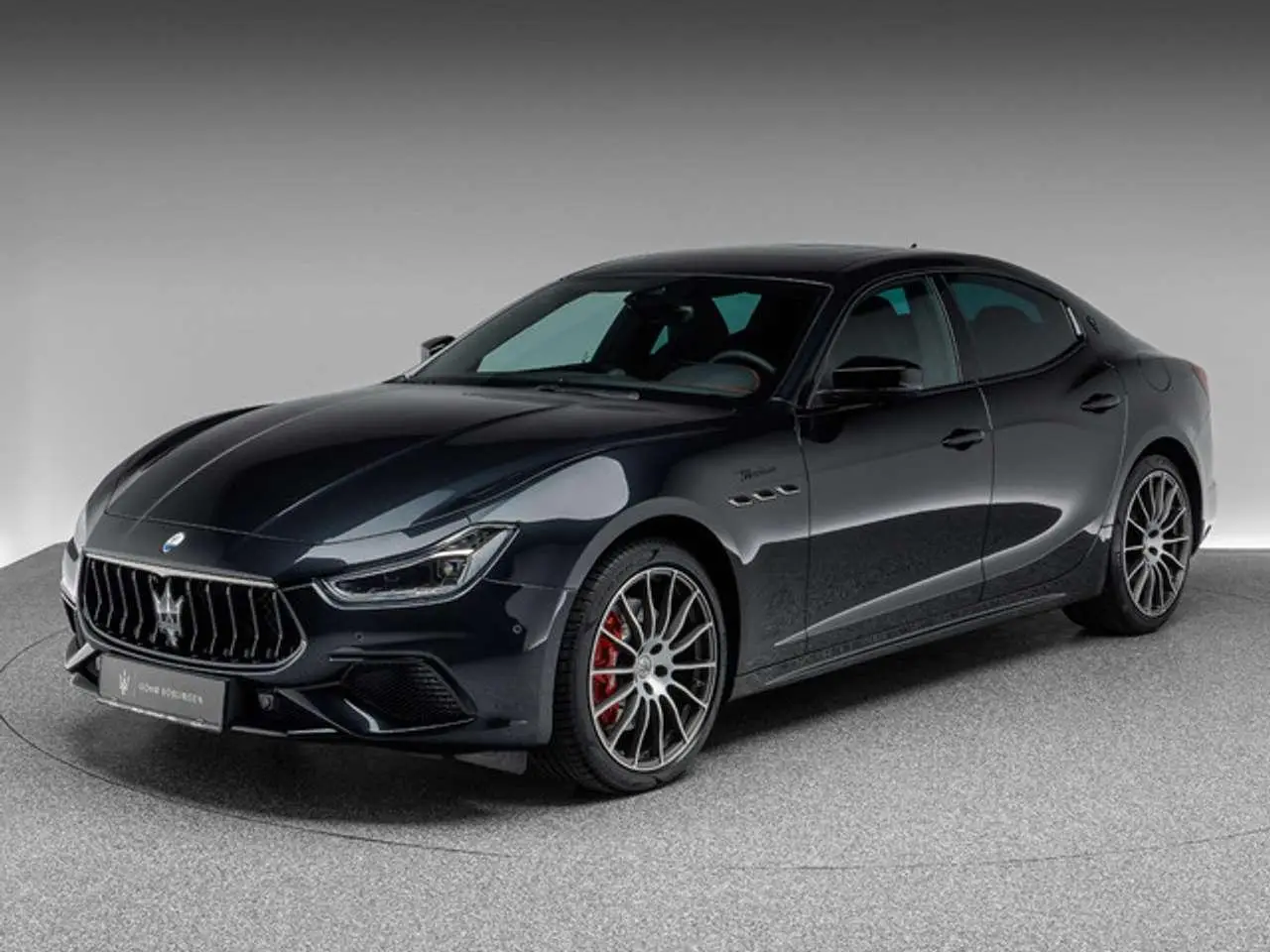 Photo 1 : Maserati Ghibli 2024 Petrol